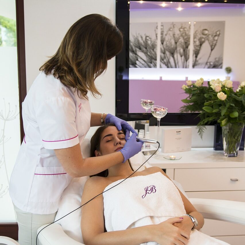 Skincare services at the best salon in Kochi